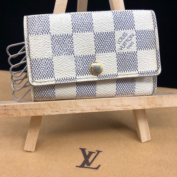 Louis Vuitton Accessories - LV323 Damier Azur Canvas 6 key holder case